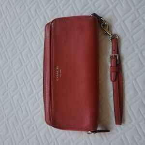 Coach Smooth Leather Double Zipper Accordion Wallet Black Cherry